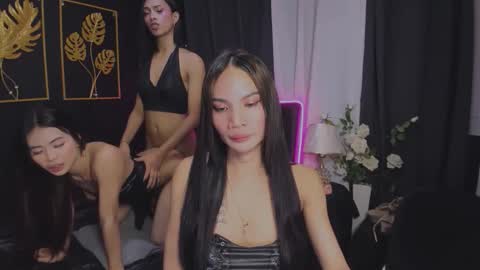 Snapshot of crazygirl_lera chatting on November 2025 04:07:02 PM lera online show from November 2025 04:07:02 PM