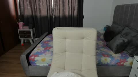 LAURA online show from February 2026 08:16:02 PM