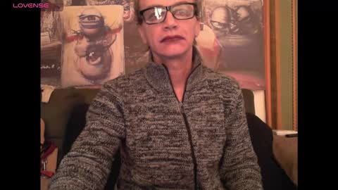 CrazyJuny online show from February 2026 02:04:02 PM