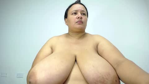 diosalinda online show from February 2026 05:48:02 AM