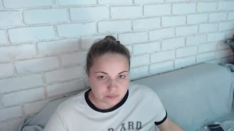 Crazyy Girl  online show from November 2025 03:36:02 PM