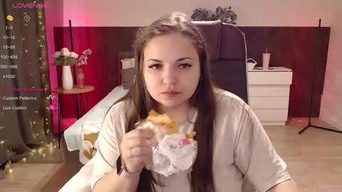 Snapshot of crazyy_girl_ chatting on March 2026 05:53:01 AM Crazyy Girl online show from March 2026 05:53:01 AM