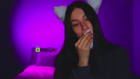 crazzy cherry online show from November 2025 06:51:01 PM