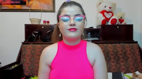 Snapshot of crazzy_pussy chatting on December 2024 10:50:02 AM Ana  online show from December 2024 10:50:02 AM