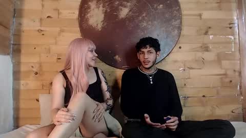  CAMILA Y SEBASTIAN online show from March 2025 12:12:02 PM