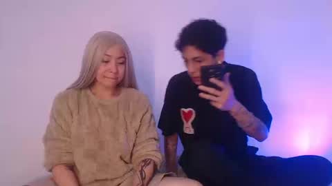  CAMILA Y SEBASTIAN online show from September 2025 07:58:02 PM