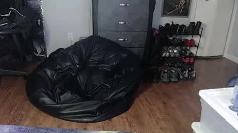 Sylvia online show from February 2025 05:32:01 AM