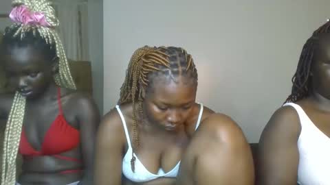 creamy_pie1 online show from February 2026 05:18:02 AM