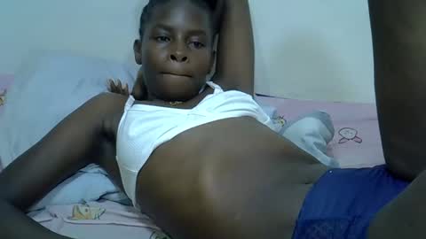 Snapshot of creamy_pussie chatting on April 2026 07:58:01 PM creamy_pussie online show from April 2026 07:58:01 PM