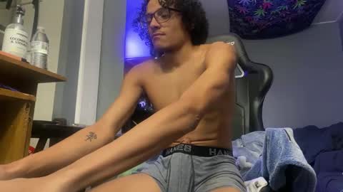 Snapshot of creamypopsicle7 chatting on December 2024 12:20:02 AM Cream online show from December 2024 12:20:02 AM