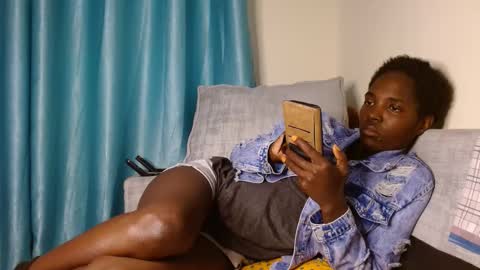 Taurus04 online show from December 2024 11:00:01 AM