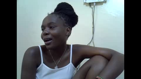 Snapshot of creamyypussyy chatting on November 2025 10:16:01 AM creamyypussyy online show from November 2025 10:16:01 AM