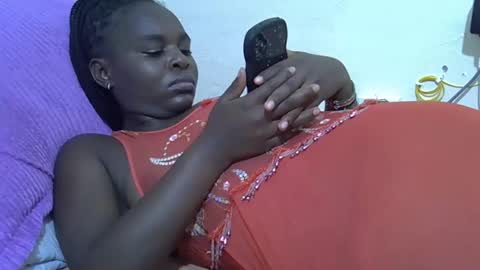 Snapshot of creamyypussyy chatting on February 2026 09:45:01 PM creamyypussyy online show from February 2026 09:45:01 PM