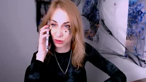 Snapshot of create_your_own_sun chatting on November 2025 01:35:02 PM Lera online show from November 2025 01:35:02 PM