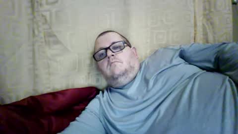 Snapshot of creeeping_death chatting on February 2026 10:34:02 AM The hopeless romantic online show from February 2026 10:34:02 AM