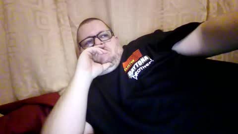 Snapshot of creeeping_death chatting on February 2026 03:46:02 AM The hopeless romantic online show from February 2026 03:46:02 AM