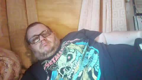 Snapshot of creeeping_death chatting on May 2026 11:03:01 PM The hopeless romantic online show from May 2026 11:03:01 PM