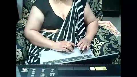 Sonika69 online show from September 2025 01:04:01 PM