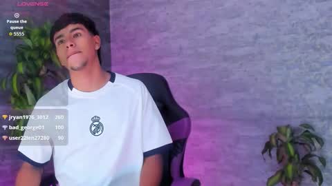 crh58_ online show from September 2025 12:49:02 PM