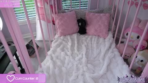 Crimson Kitten online show from March 2026 10:27:02 PM