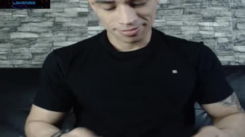 Snapshot of cris_angel01 chatting on February 2025 10:17:02 AM Cris online show from February 2025 10:17:02 AM