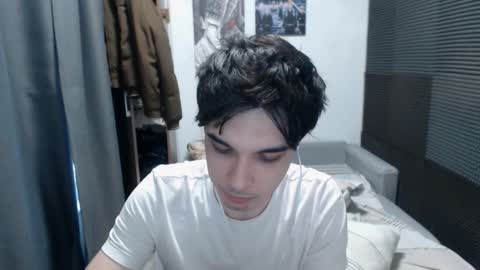Snapshot of cris_peace chatting on March 2026 11:03:01 AM JOIN IN A FAN CLUB AND YOU WILL HAVE 90 OF MY PHOTOVIDEO FREE FANSLY - online show from March 2026 11:03:01 AM