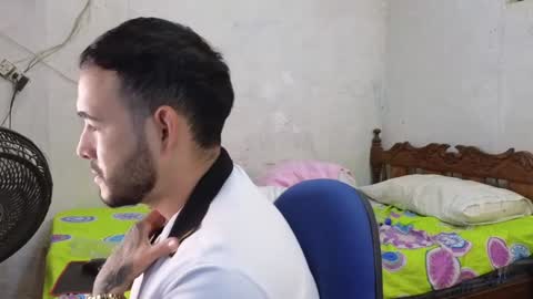 cris_simons online show from January 2025 04:33:01 AM