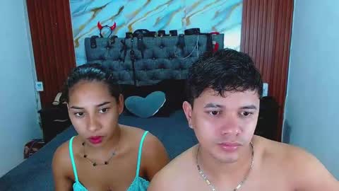 Snapshot of crisandmery chatting on February 2026 03:35:01 AM CRISANDMERY online show from February 2026 03:35:01 AM