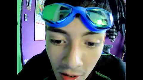 Snapshot of crisanto669 chatting on May 2026 10:15:02 PM Crisanto online show from May 2026 10:15:02 PM