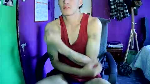 Snapshot of crisanto669 chatting on May 2026 10:49:01 PM Crisanto online show from May 2026 10:49:01 PM