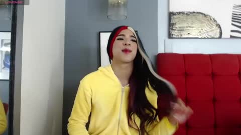 Cris Evanz online show from January 2025 12:06:01 AM