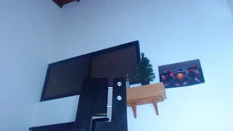 Cristopher online show from January 2025 02:43:01 AM