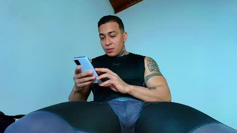 Cristopher online show from April 2026 01:21:01 AM