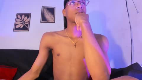 Snapshot of criss_zuri chatting on February 2026 12:20:01 PM criss_zuri online show from February 2026 12:20:01 PM