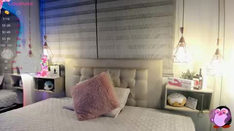 Cristal online show from October 2025 04:53:02 AM