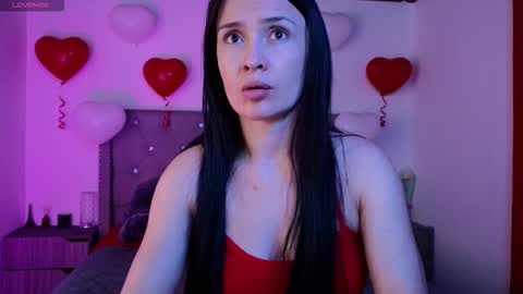 Snapshot of cristal_hilton_10 chatting on February 2026 10:50:01 PM Alejandra from Wednesday to Saturday from 1000 pm to 400 am Colombian hour online show from February 2026 10:50:01 PM