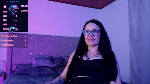 Snapshot of cristal_hilton_10 chatting on February 2026 12:17:02 AM Alejandra from Wednesday to Saturday from 1000 pm to 400 am Colombian hour online show from February 2026 12:17:02 AM