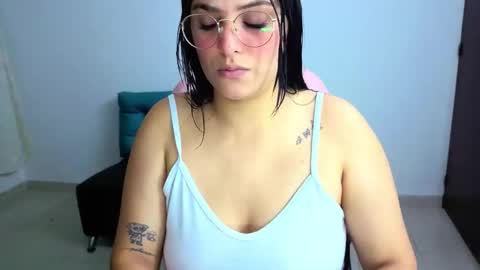 Cristal online show from November 2025 12:21:02 AM