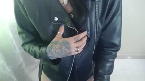 Snapshot of cristal_jayan chatting on March 2026 06:58:01 PM HI online show from March 2026 06:58:01 PM