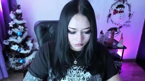 Cris online show from December 2024 04:51:02 PM