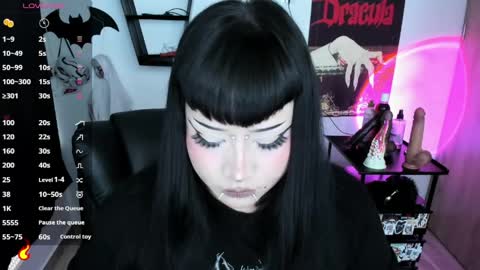 Cris online show from May 2026 08:50:01 PM