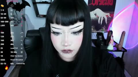 Cris online show from July 2026 09:20:01 PM