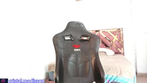 cristal madissonn online show from March 2026 10:39:02 PM