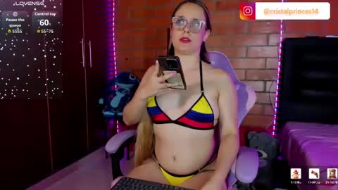 Snapshot of cristal_princess_ chatting on June 2026 03:07:01 AM Cristal online show from June 2026 03:07:01 AM