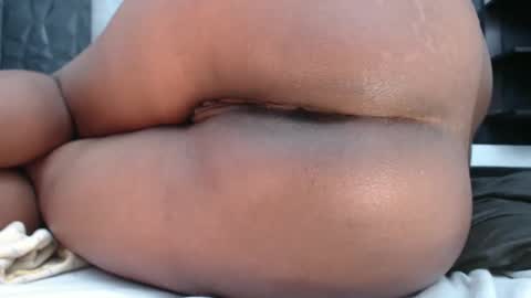 Hanna  online show from December 2024 08:09:01 AM