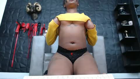 Hanna  online show from February 2025 08:06:02 AM