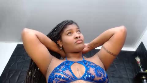 Hanna  online show from February 2026 07:01:01 AM