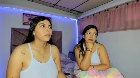 cristal_smith20 online show from February 2026 01:29:01 PM