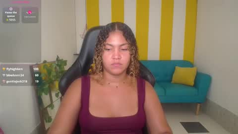 Cristal online show from November 2025 11:10:01 PM