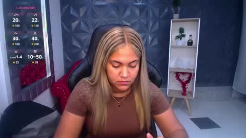 Cristal online show from December 2025 12:08:01 AM